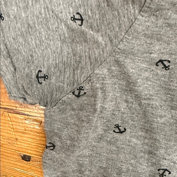 Ping Pong Gray T-Shirt with Anchors Size Medium - Picture 3 of 6